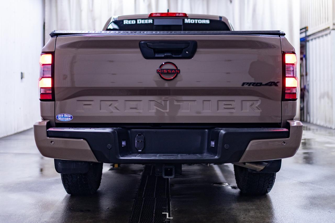 2024 Nissan Frontier 4x4 Crew Cab Pro-4X Luxury Leather Roof Nav BCam Red Deer AB