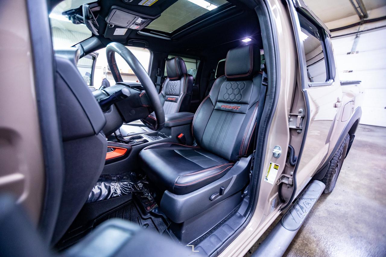 2024 Nissan Frontier 4x4 Crew Cab Pro-4X Luxury Leather Roof Nav BCam Red Deer AB