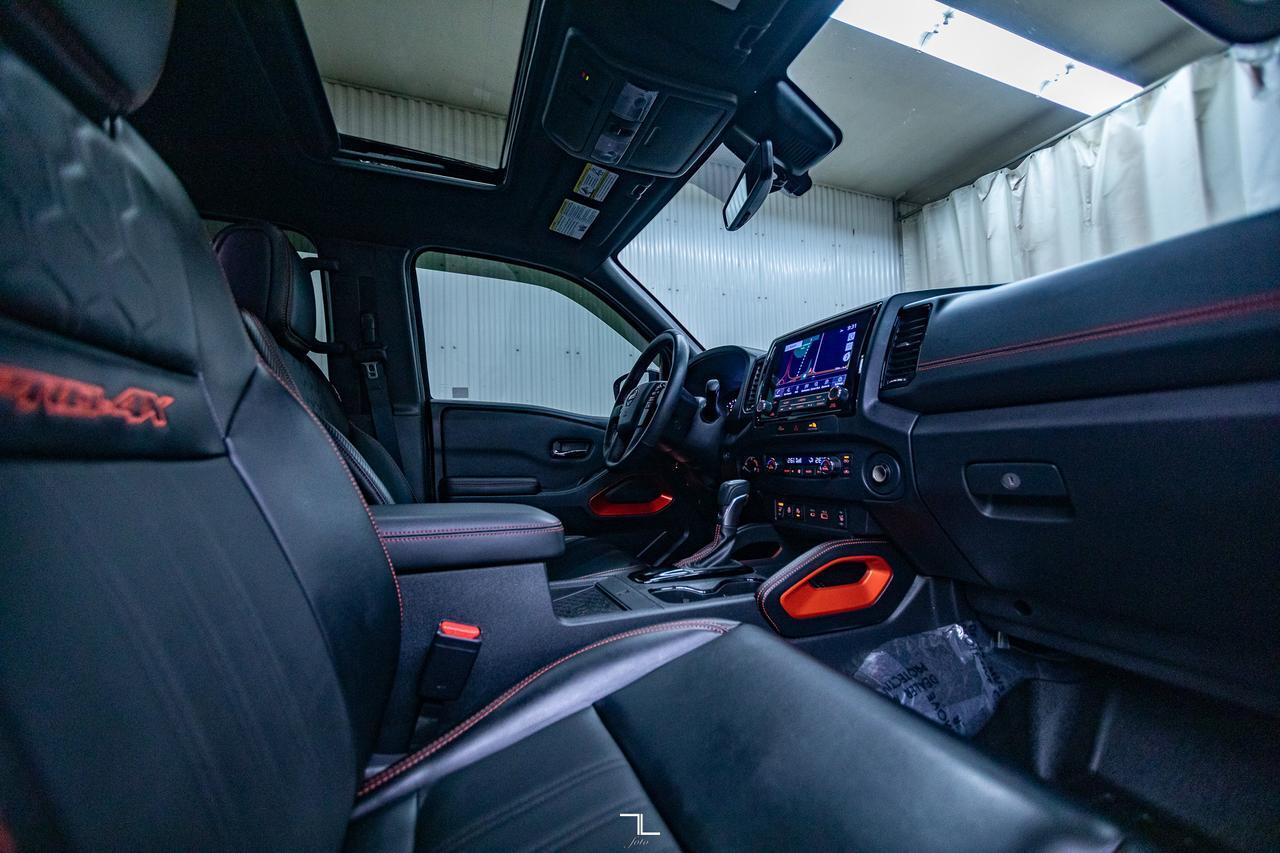 2024 Nissan Frontier 4x4 Crew Cab Pro-4X Luxury Leather Roof Nav BCam Red Deer AB