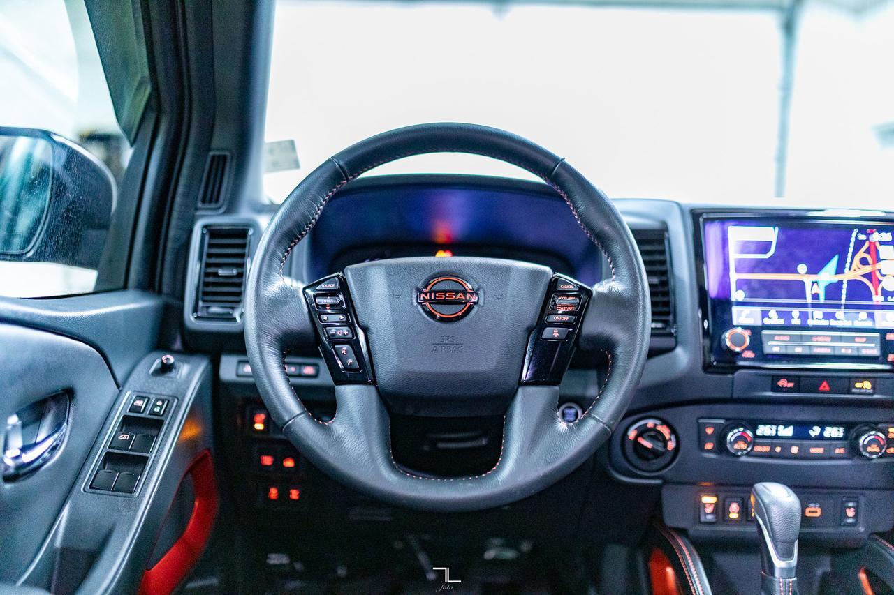 2024 Nissan Frontier 4x4 Crew Cab Pro-4X Luxury Leather Roof Nav BCam Red Deer AB