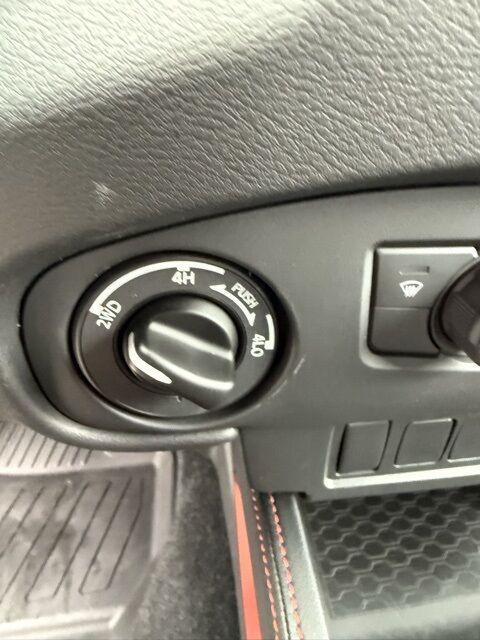 2024 Nissan Frontier PRO-4X Kerrville TX