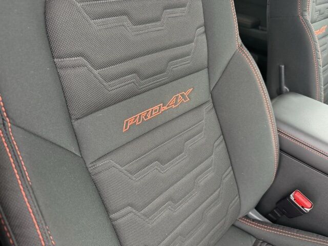 2024 Nissan Frontier PRO-4X Kerrville TX