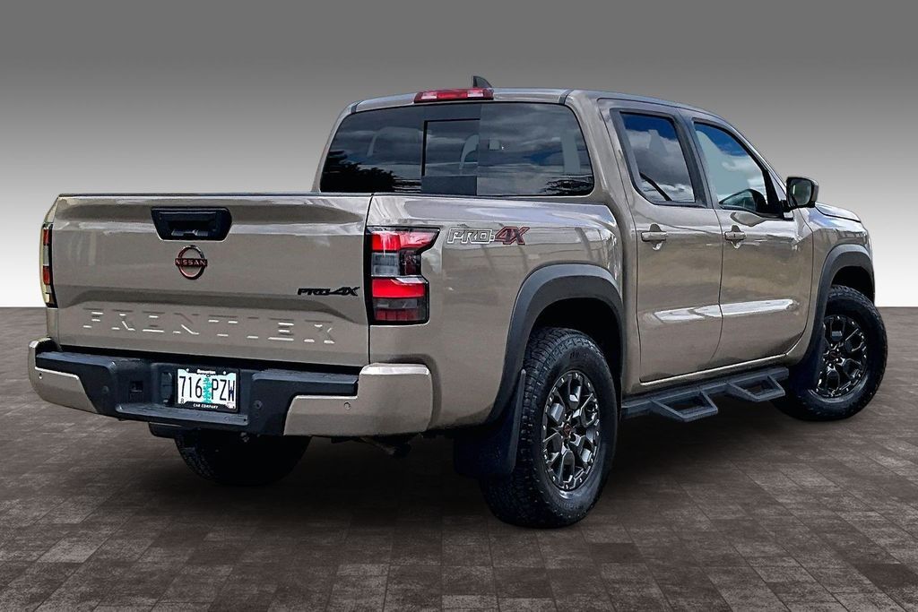 2024 Nissan Frontier PRO-4X OR