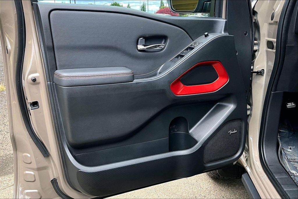 2024 Nissan Frontier PRO-4X OR