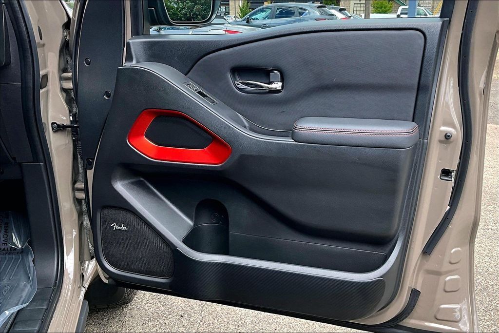 2024 Nissan Frontier PRO-4X OR