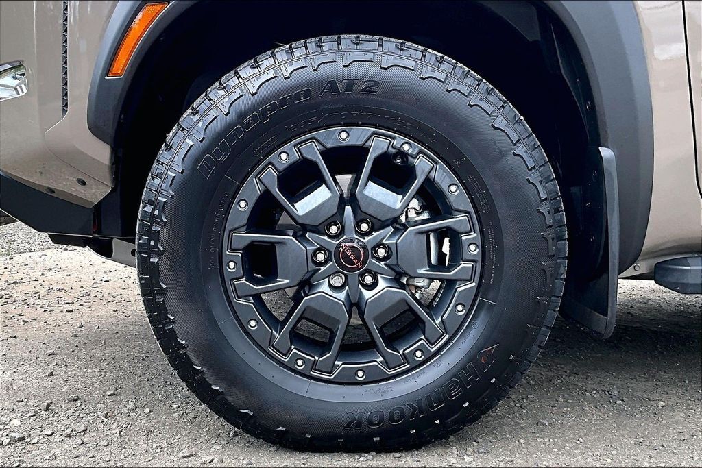 2024 Nissan Frontier PRO-4X OR