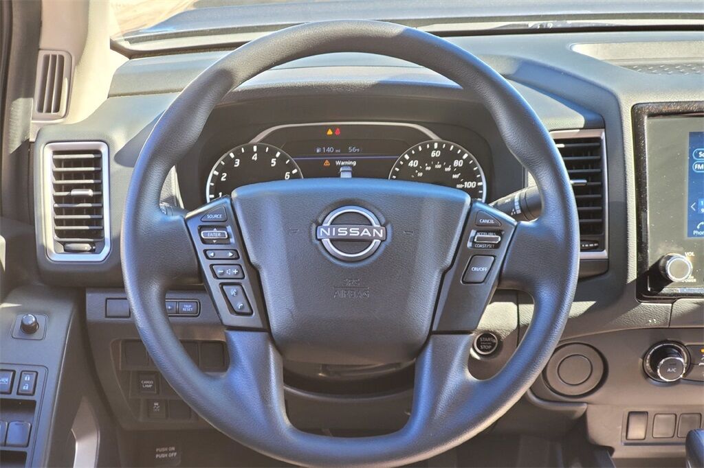 2024 Nissan Frontier SV Hondo TX