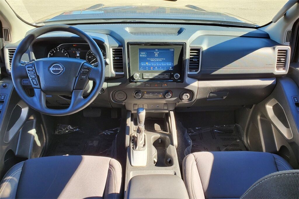 2024 Nissan Frontier SV Hondo TX