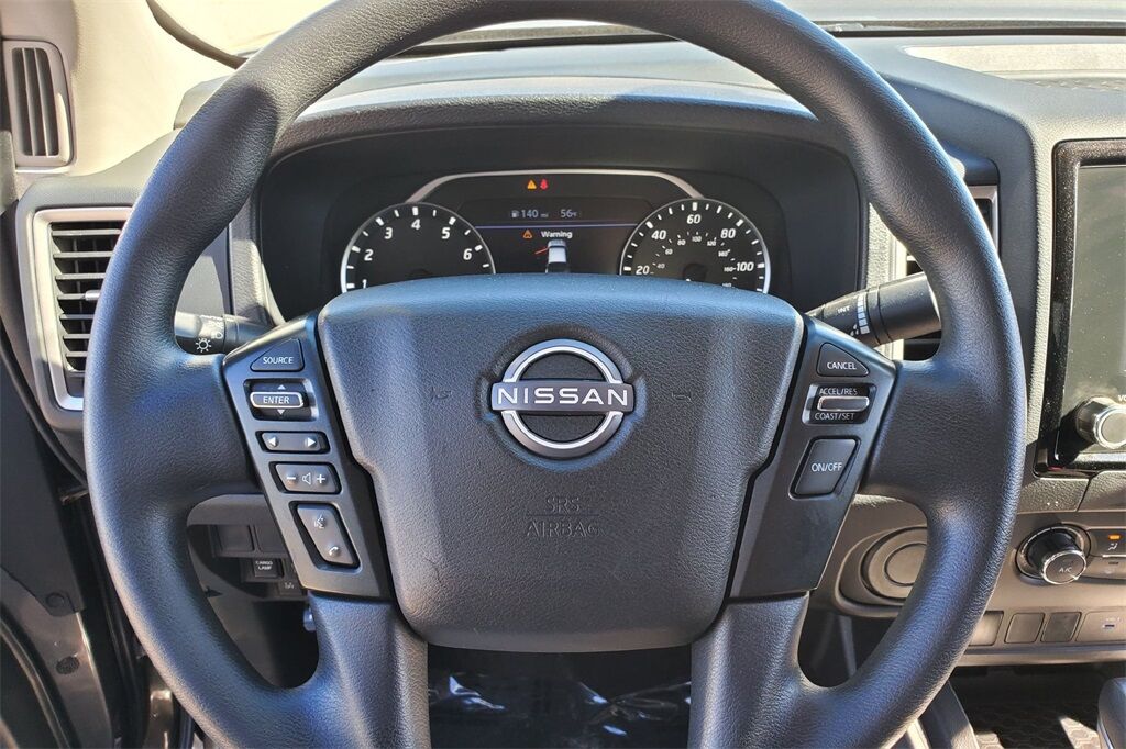 2024 Nissan Frontier SV Hondo TX