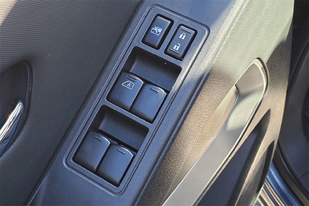 2024 Nissan Frontier SV Hondo TX