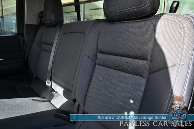 2024 Nissan Frontier SV / 4X4 / Auto Start / Crew Cab / Convenience & Technology Pkg / Power & Heated Seats / Heated Steering Wheel / Lane Depart & Blind Spot / Apple CarPlay & Android Auto / Back Up Cam / Bed Liner / Tow Pkg / 1-Owner Anchorage AK