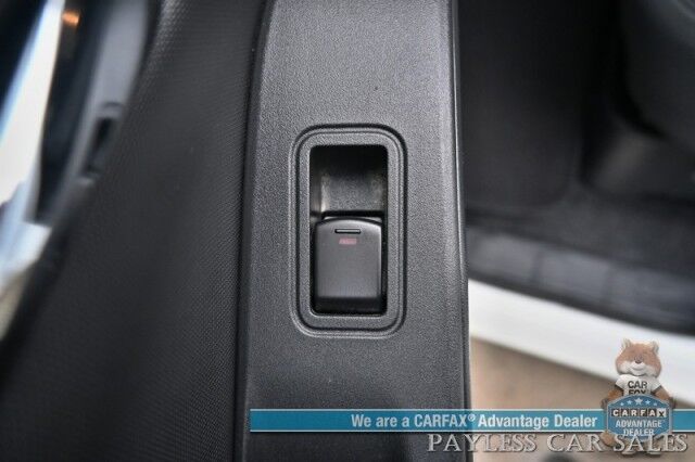 2024 Nissan Frontier SV / 4X4 / Crew Cab / Auto Start / Convenience & Technology Pkg / Power & Heated Cloth Seats / Heated Steering Wheel / Lane Depart & Blind Spot / Apple CarPlay & Android Auto / Back Up Cam / Bed Liner / Tow Pkg / 1-Owner Wasilla AK