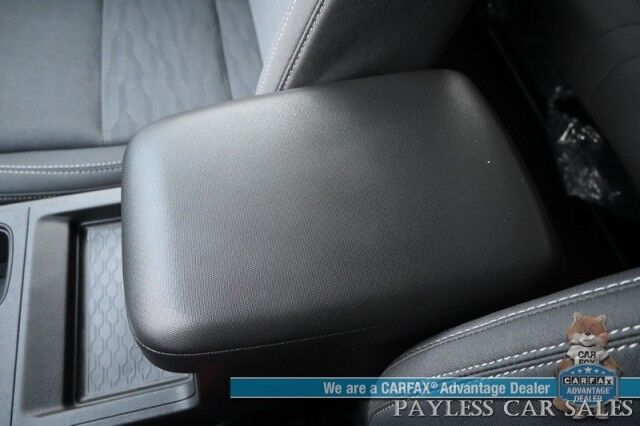 2024 Nissan Frontier SV / 4X4 / Crew Cab / Auto Start / Convenience & Technology Pkg / Power & Heated Cloth Seats / Heated Steering Wheel / Lane Depart & Blind Spot / Apple CarPlay & Android Auto / Back Up Cam / Bed Liner / Tow Pkg / 1-Owner Wasilla AK