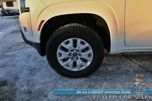 2024 Nissan Frontier SV / 4X4 / Crew Cab / Auto Start / Convenience & Technology Pkg / Power & Heated Cloth Seats / Heated Steering Wheel / Lane Depart & Blind Spot / Apple CarPlay & Android Auto / Back Up Cam / Bed Liner / Tow Pkg / 1-Owner Anchorage AK