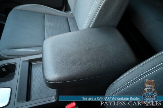 2024 Nissan Frontier SV / 4X4 / Crew Cab / Convenience Pkg / Tech Pkg / Auto Start / Power & Heated Cloth Seats / Heated Steering Wheel / Blind Spot Alert / Apple CarPlay & Android Auto / Keyless Entry & Start / Bed Liner / Tow Pkg / 1-Owner Anchorage AK