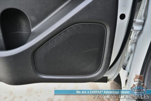 2024 Nissan Frontier SV / 4X4 / Crew Cab / Tech & Convenience Pkg / Auto Start / Power & Heated Seats / Heated Steering / Adaptive Cruise / Lane Depart & Blind Spot Alert / Apple CarPlay & Android Auto / Bed Liner / Tow Pkg / 1-Owner Anchorage AK