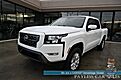 2024 Nissan Frontier SV / 4X4 / Crew Cab / Auto Start / Convenience & Technology Pkg / Power & Heate