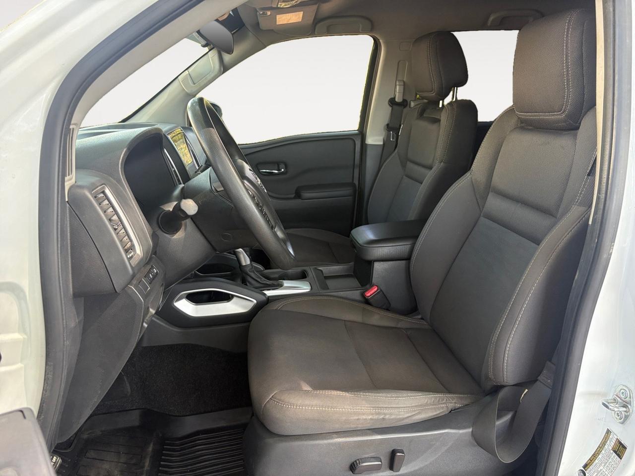2024 Nissan Frontier SV, BACKUP CAMERA, FENDER FLARES, TOW PACKAGE, BLIND SPOT ALERT, LANE KEEP ASSIST, PRE COLLISIONA WARNING, APPLE CARPLAY/ANDROID AUTO, ONLY 1 OWNER, TAKE A RIDE IN THIS FRONTIER! Virginia Beach VA