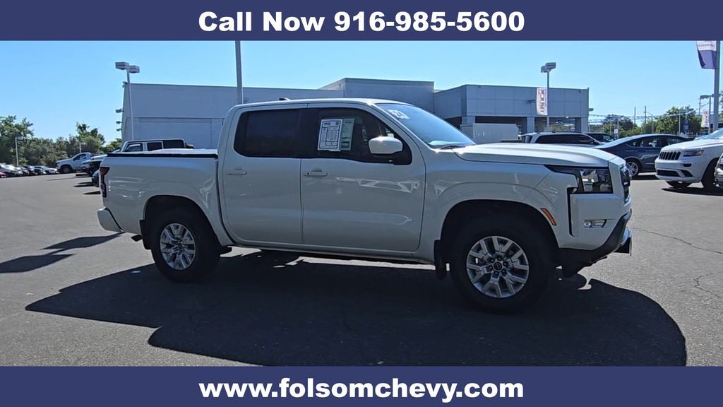 2024 Nissan Frontier SV