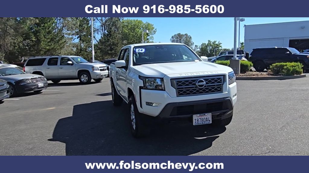 2024 Nissan Frontier SV