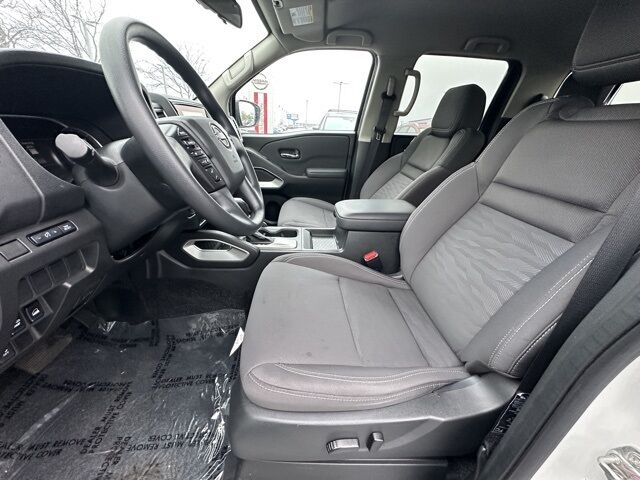 2024 Nissan Frontier SV Glendale Heights IL