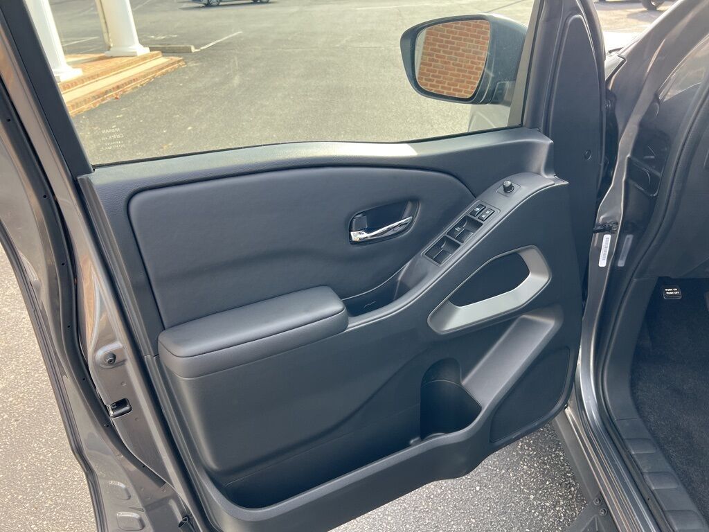 2024 Nissan Frontier SV Mount Joy PA