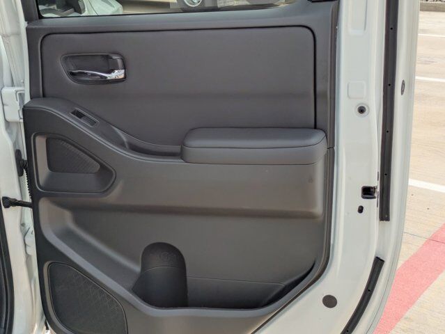 2024 Nissan Frontier SV Castroville TX