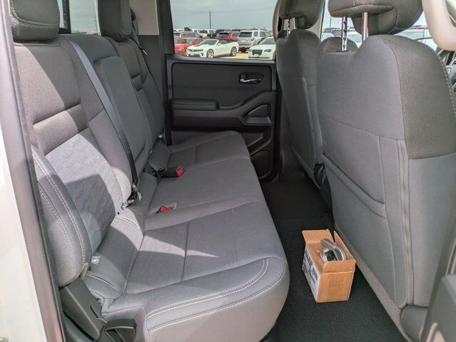 2024 Nissan Frontier SV Castroville TX