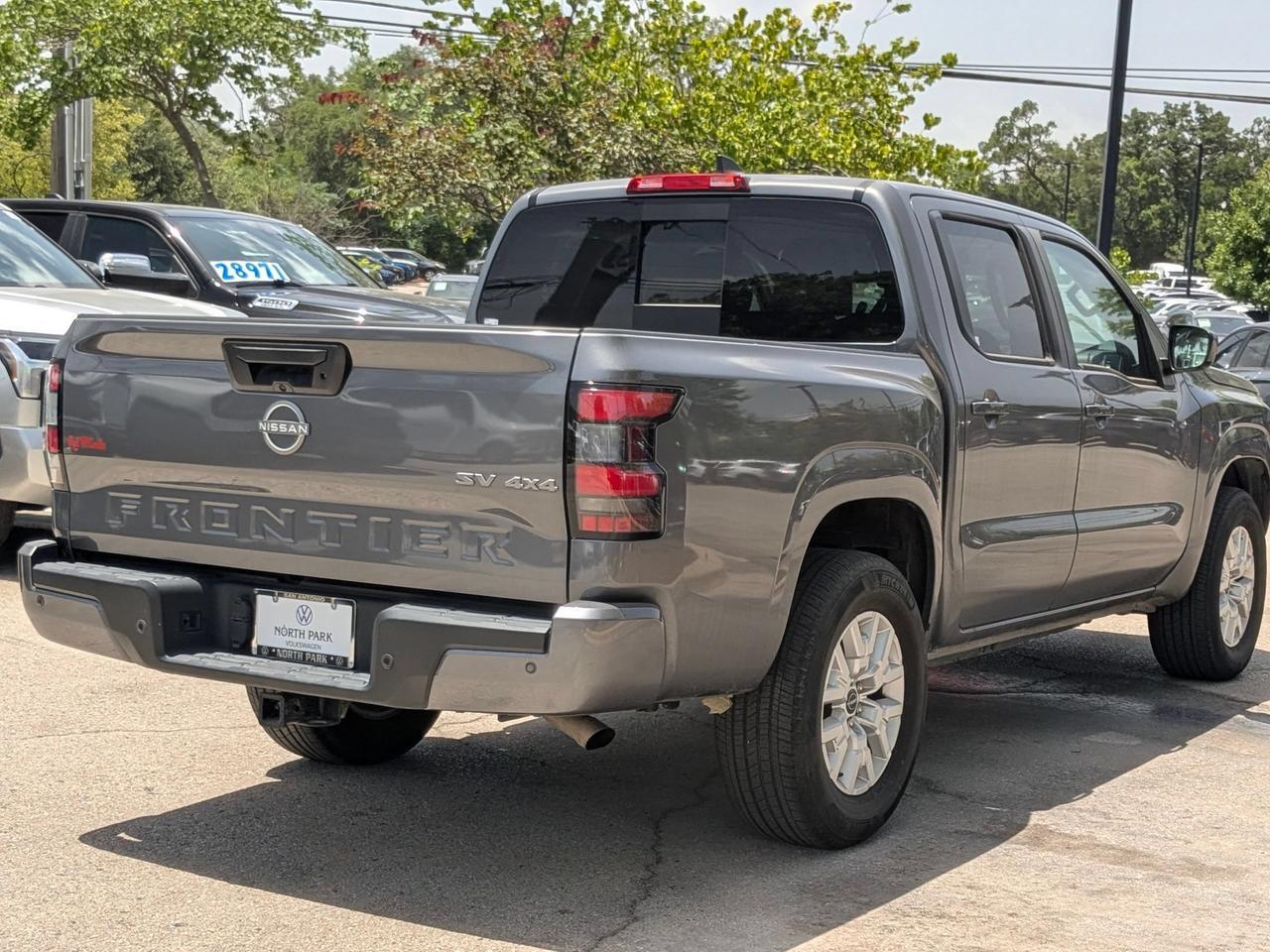 2024 Nissan Frontier SV