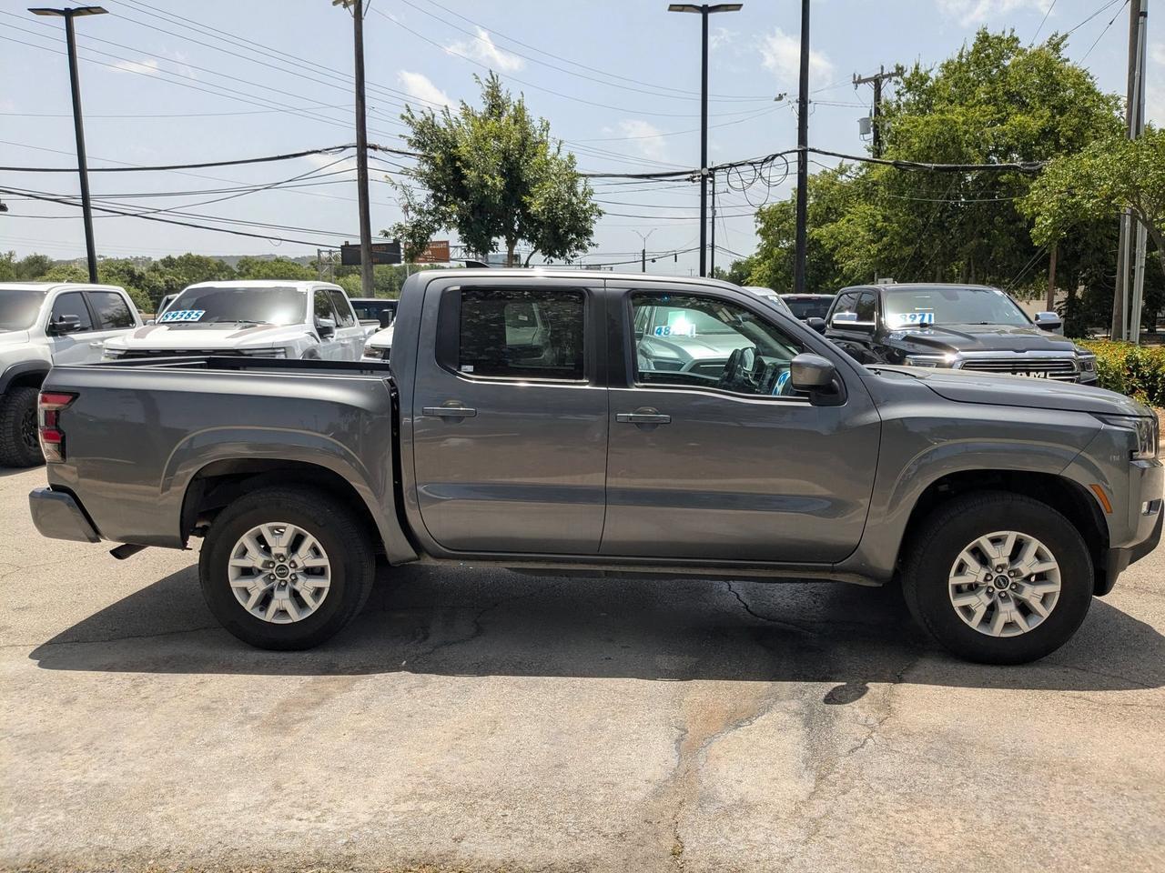 2024 Nissan Frontier SV