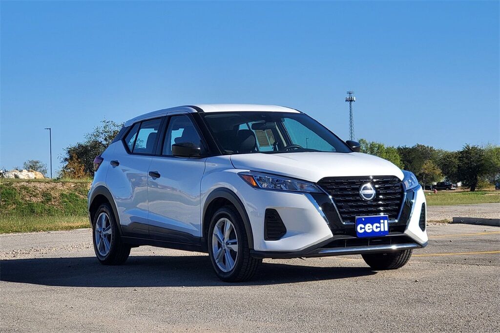 2024 Nissan Kicks S