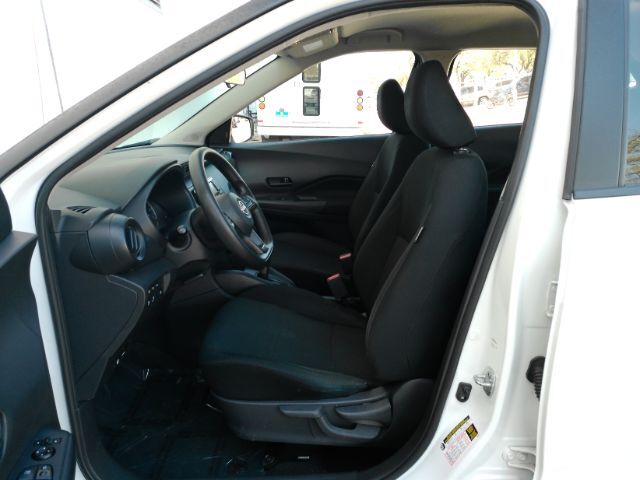 2024 Nissan Kicks S Xtronic CVT Plano TX