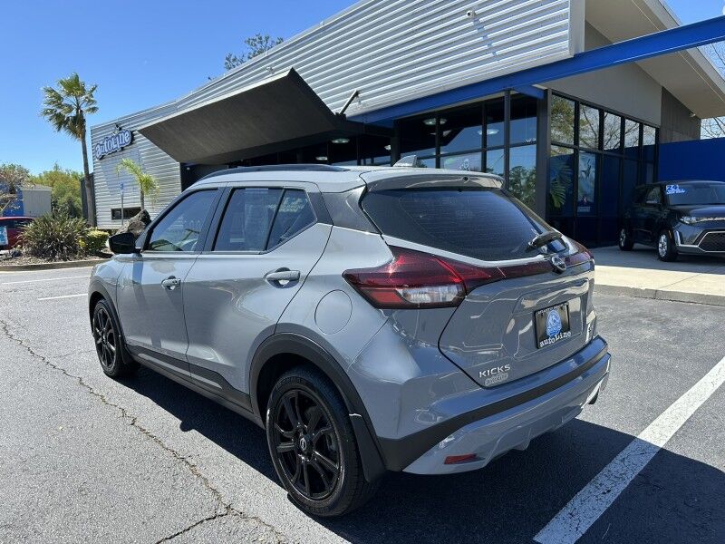 2024 Nissan Kicks SR