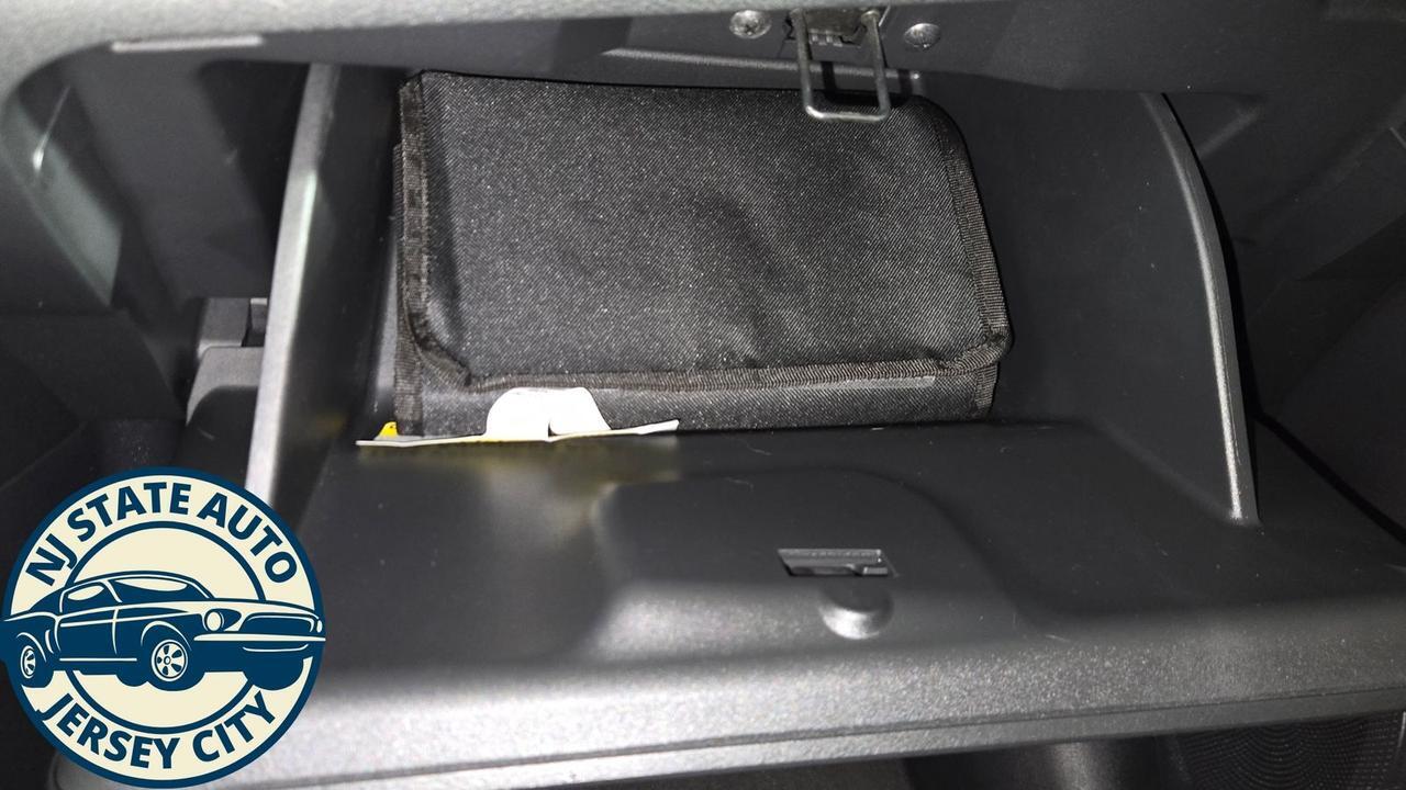 2024 Nissan Kicks SR Jersey City NJ