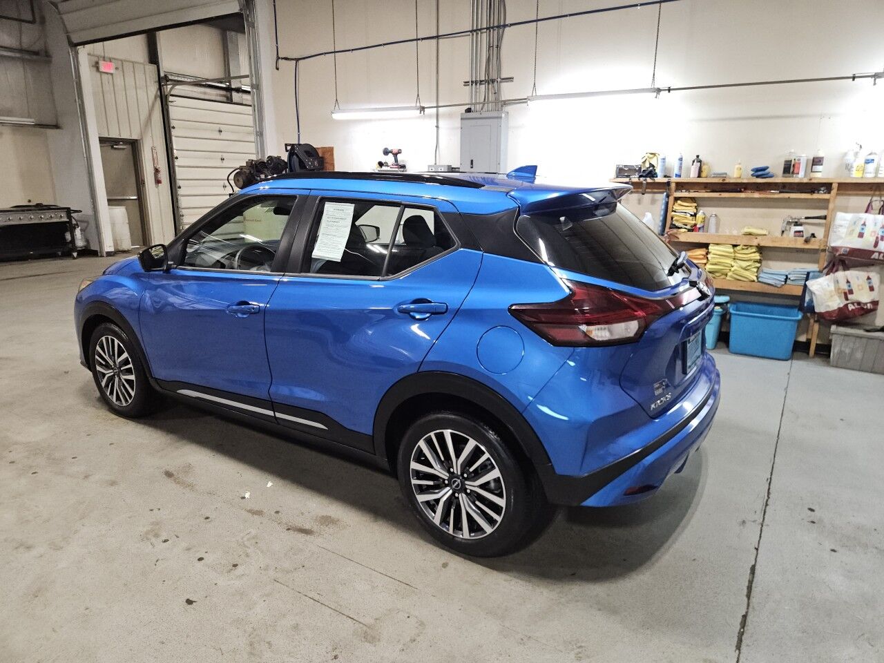 2024 Nissan Kicks SR