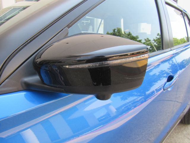 2024 Nissan Kicks SR Xtronic CVT Plano TX