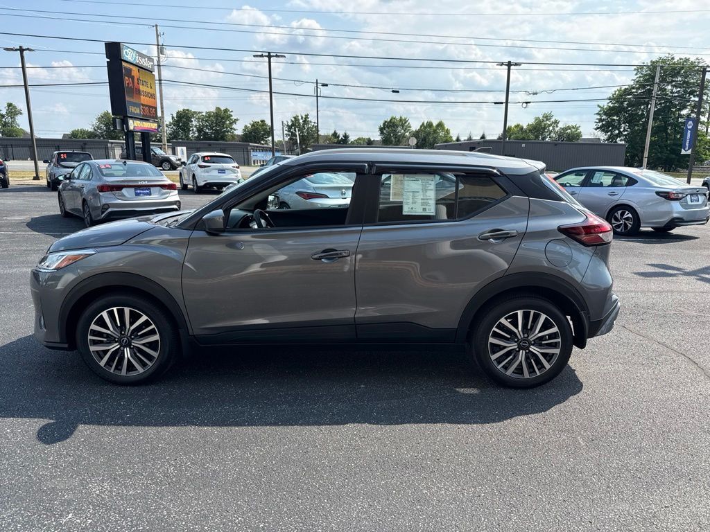 2024 Nissan Kicks SV