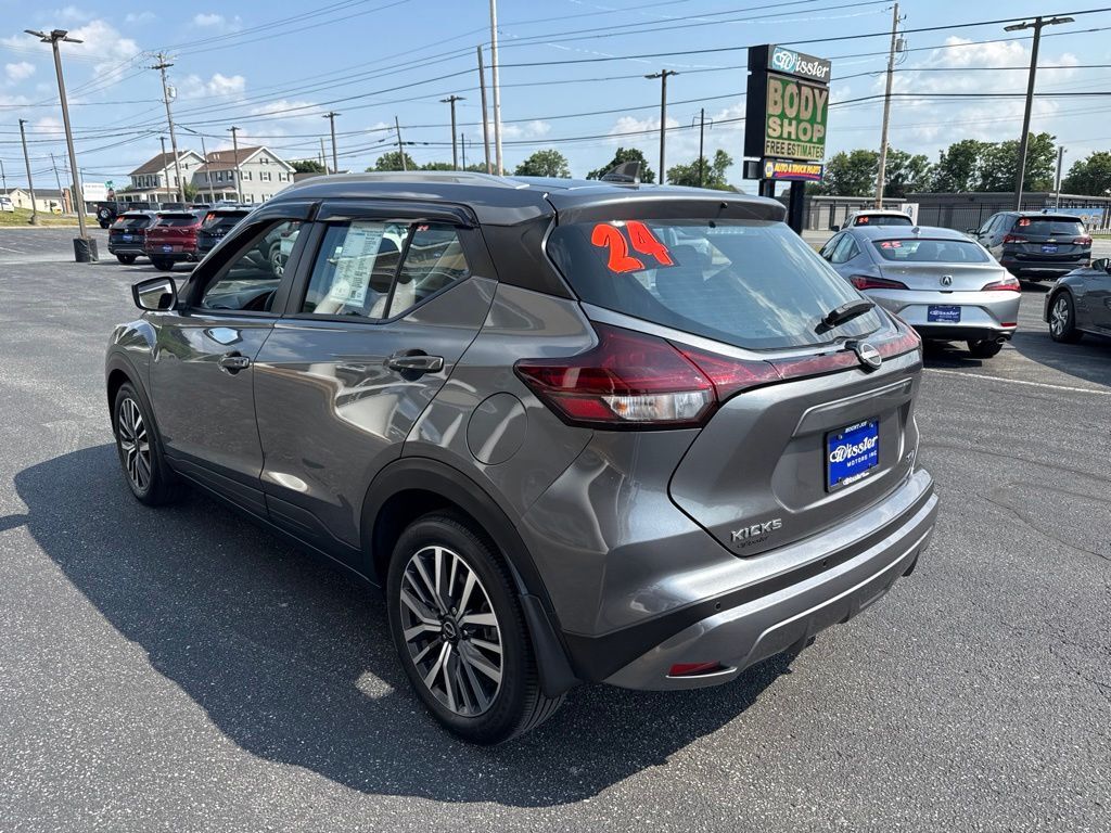 2024 Nissan Kicks SV