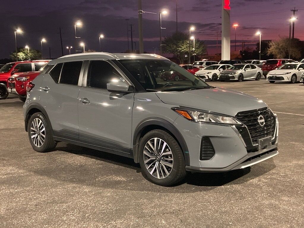 2024 Nissan Kicks SV