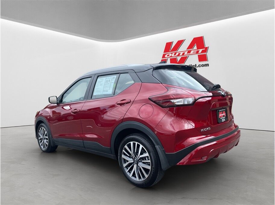 2024 Nissan Kicks SV Sport Utility 4D