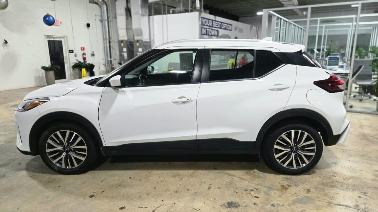 2024 Nissan Kicks SV Xtronic CVT