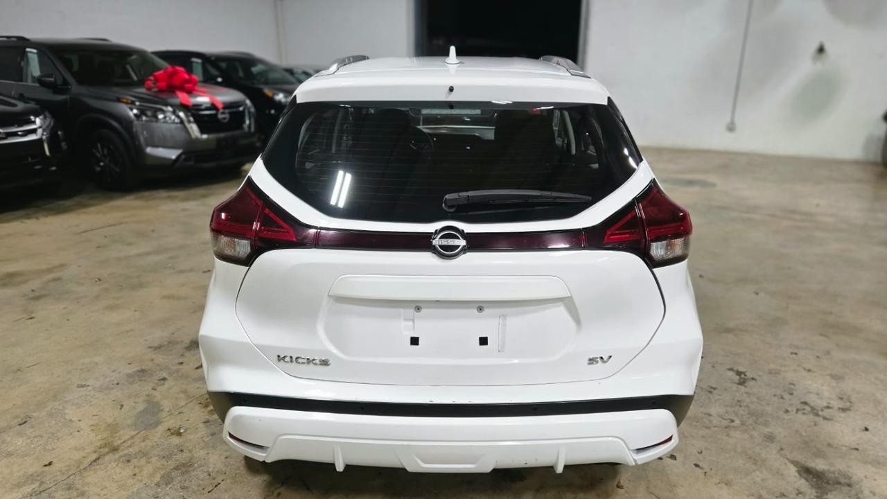 2024 Nissan Kicks SV Xtronic CVT