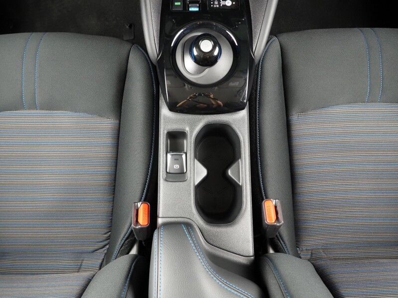 2024 Nissan LEAF SV PLUS *PROPILOT ASSIST, NAVIGATION, 360 VIEW CAMERAS, SAFETY ALERTS, ADAPTIVE CRUISE, HEATED SEATS/STEERING WHEEL, QUICK CHARGE, BLACK ALLOY WHEELS, APPLE CARPLAY Round Rock TX