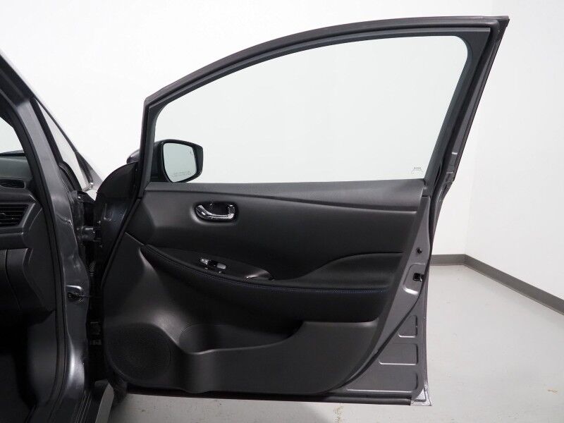 2024 Nissan LEAF SV PLUS *PROPILOT ASSIST, NAVIGATION, 360 VIEW CAMERAS, SAFETY ALERTS, ADAPTIVE CRUISE, HEATED SEATS/STEERING WHEEL, QUICK CHARGE, BLACK ALLOY WHEELS, APPLE CARPLAY Round Rock TX