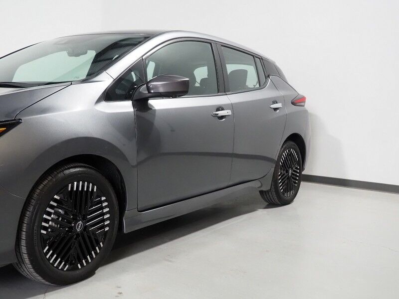 2024 Nissan LEAF SV PLUS *PROPILOT ASSIST, NAVIGATION, 360 VIEW CAMERAS, SAFETY ALERTS, ADAPTIVE CRUISE, HEATED SEATS/STEERING WHEEL, QUICK CHARGE, BLACK ALLOY WHEELS, APPLE CARPLAY Round Rock TX