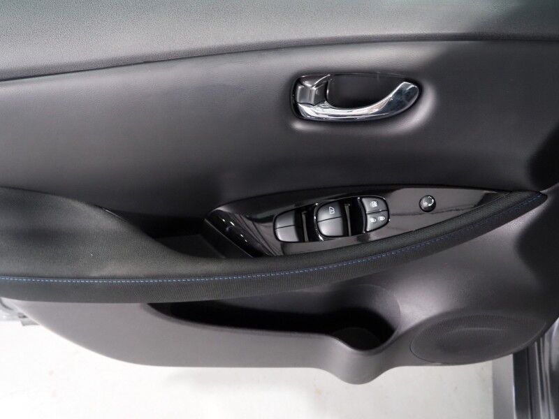 2024 Nissan LEAF SV PLUS *PROPILOT ASSIST, NAVIGATION, 360 VIEW CAMERAS, SAFETY ALERTS, ADAPTIVE CRUISE, HEATED SEATS/STEERING WHEEL, QUICK CHARGE, BLACK ALLOY WHEELS, APPLE CARPLAY Round Rock TX