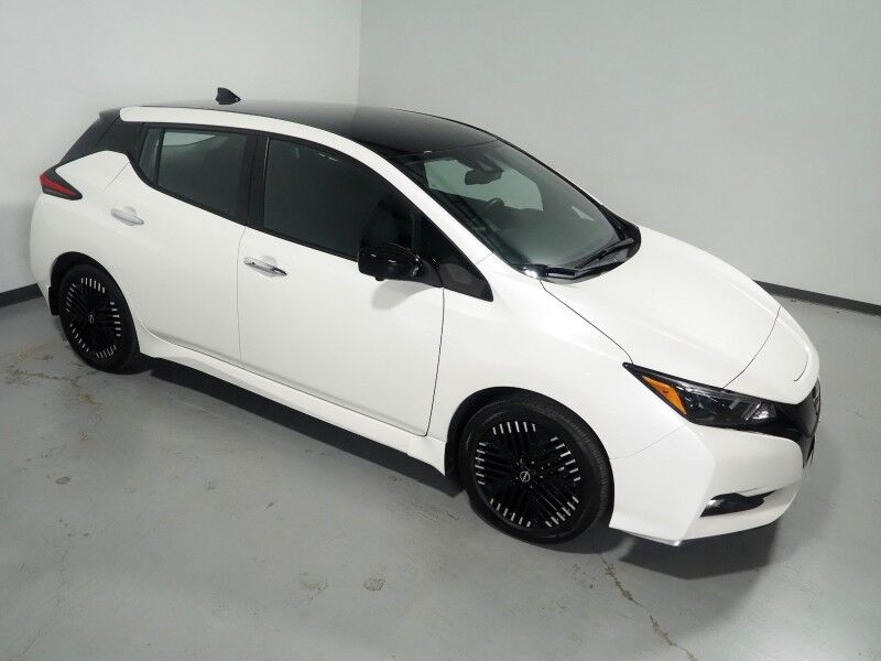 2024 Nissan LEAF SV PLUS *PROPILOT ASSIST, NAVIGATION, 360 VIEW CAMERAS, SAFETY ALERTS, ADAPTIVE CRUISE, HEATED SEATS/STEERING WHEEL, QUICK CHARGE, BLACK ALLOY WHEELS, APPLE CARPLAY Round Rock TX