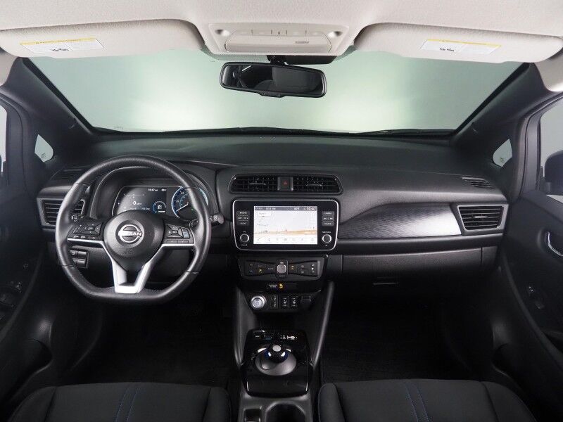 2024 Nissan LEAF SV PLUS *PROPILOT ASSIST, NAVIGATION, 360 VIEW CAMERAS, SAFETY ALERTS, ADAPTIVE CRUISE, HEATED SEATS/STEERING WHEEL, QUICK CHARGE, BLACK ALLOY WHEELS, APPLE CARPLAY