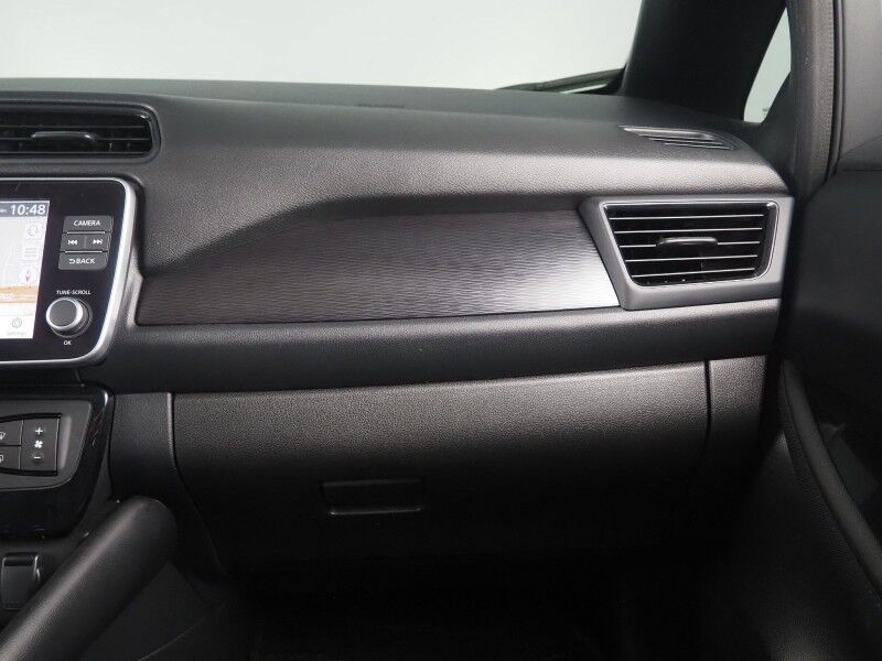 2024 Nissan LEAF SV PLUS *PROPILOT ASSIST, NAVIGATION, 360 VIEW CAMERAS, SAFETY ALERTS, ADAPTIVE CRUISE, HEATED SEATS/STEERING WHEEL, QUICK CHARGE, BLACK ALLOY WHEELS, APPLE CARPLAY Round Rock TX
