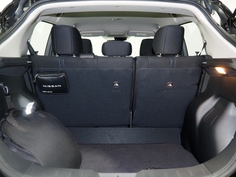 2024 Nissan LEAF SV PLUS *PROPILOT ASSIST, NAVIGATION, 360 VIEW CAMERAS, SAFETY ALERTS, ADAPTIVE CRUISE, HEATED SEATS/STEERING WHEEL, QUICK CHARGE, BLACK ALLOY WHEELS, APPLE CARPLAY Round Rock TX